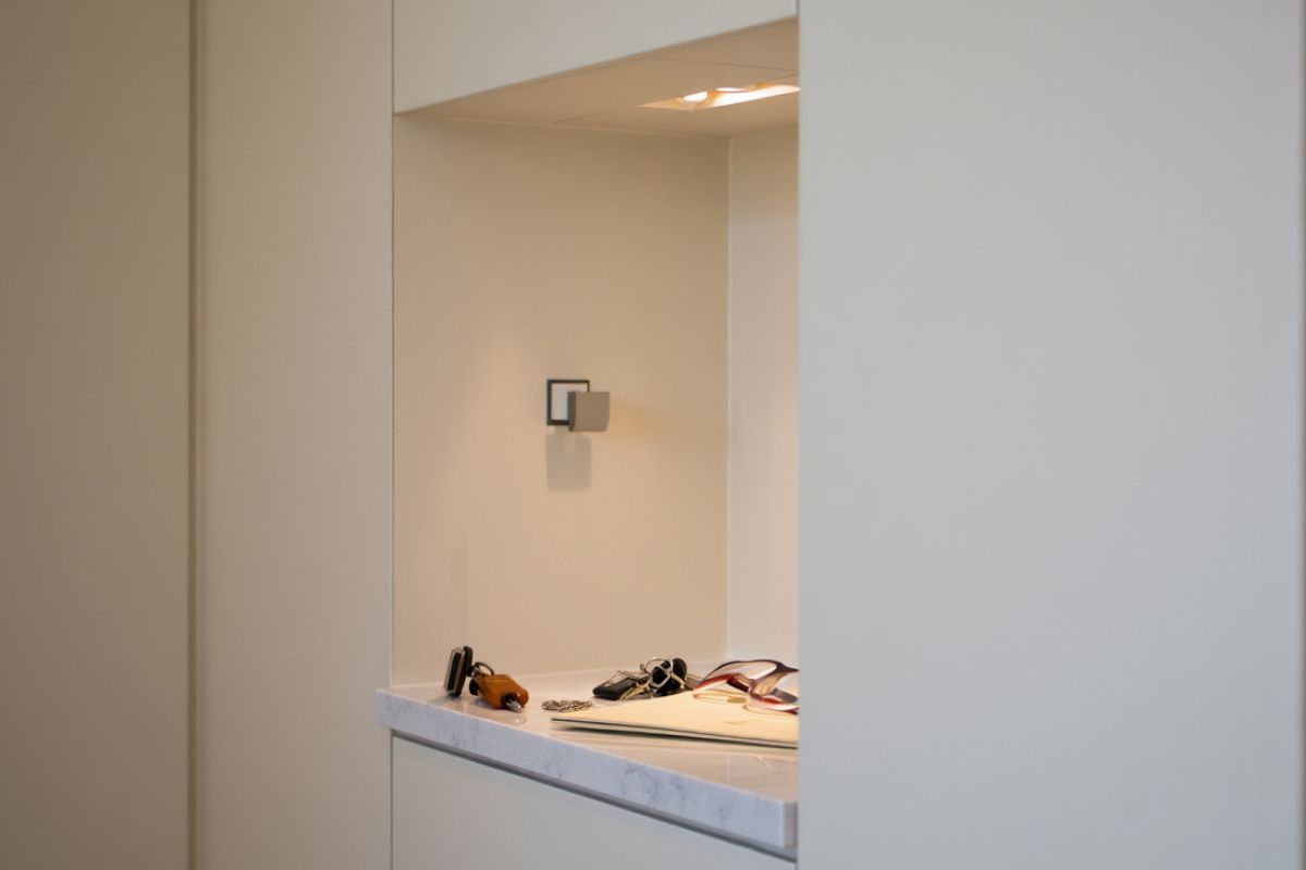 Niche vide poche